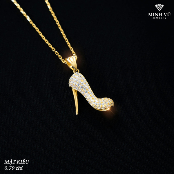 Mặt dây chuyền hình guốc